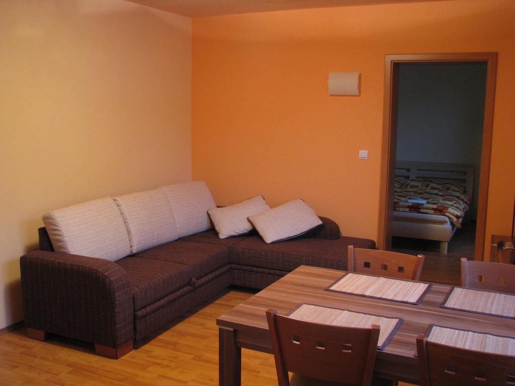 Apartamento Privát Mariva Liptovský Mikuláš Habitación foto